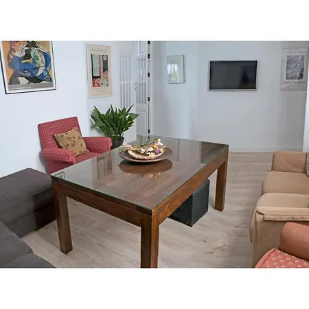 Сasa de vacaciones La Casa De Pintores, Junto Al Centro De
